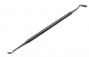 Инструмент для работы с лигатурой Бандсетер (скейлер-пушер)